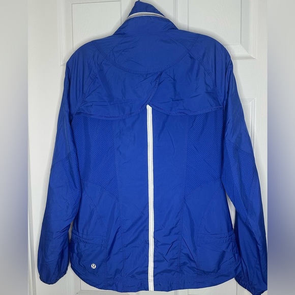 Lululemon Blue Record Breaker Run Jacket Size 6 - Picture 2 of 5